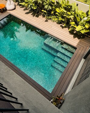10 kolam renang outdoor
