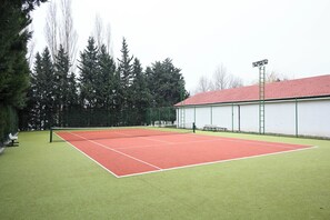 Gelanggang tenis