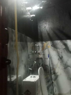 Toallas, jabón, shampoo