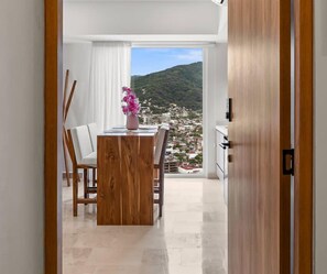 Dining - Beachfront Studio w/ Rooftop Pool, Gym & Ocean Views | Harbor (Puerto Vallarta)