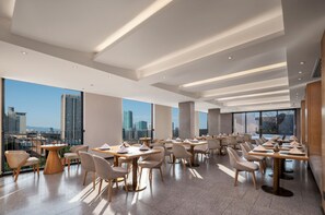 Free daily buffet breakfast - Byland World Hotel (Jinhua)