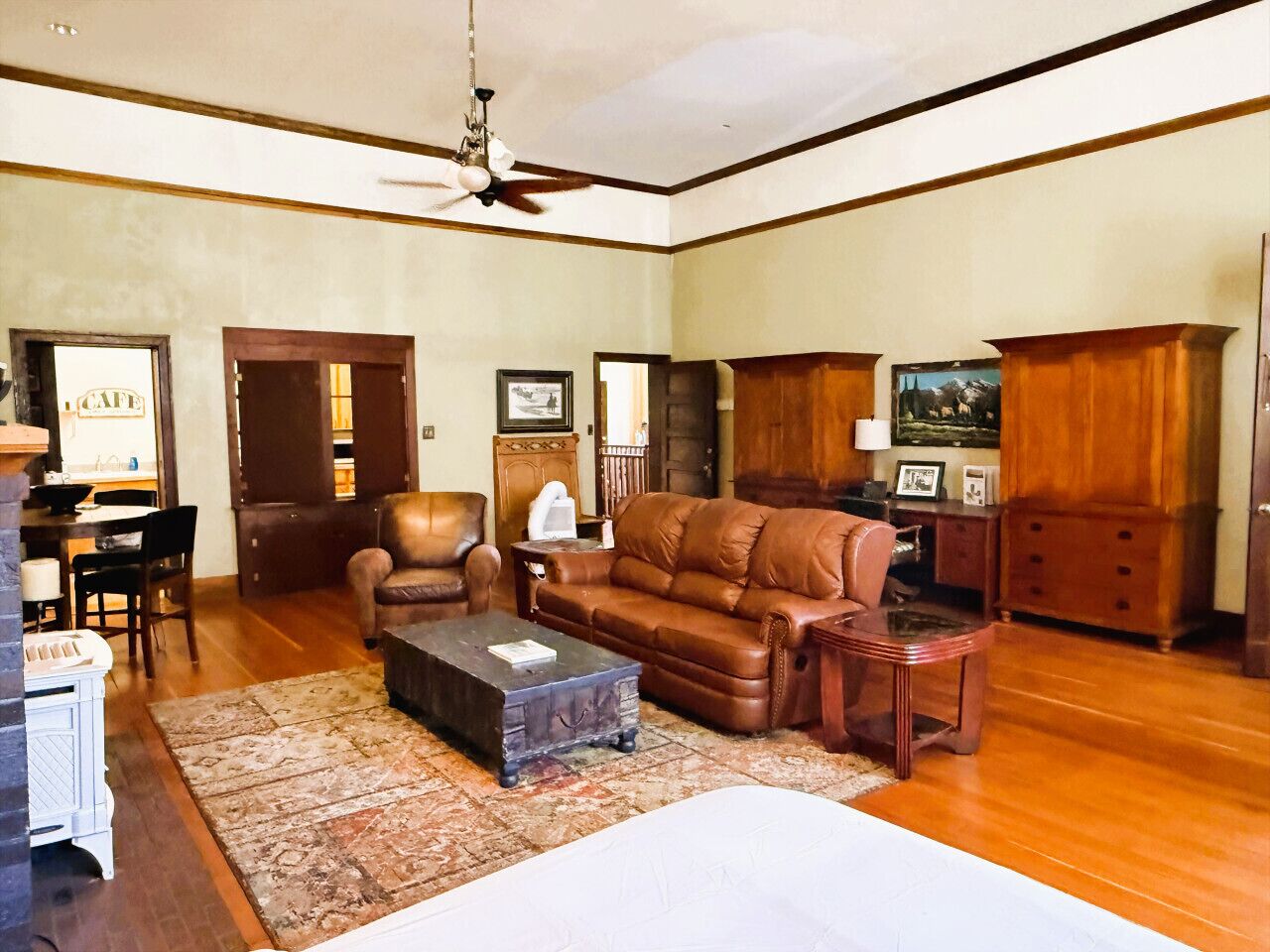 Älytelevisio, kirjoja