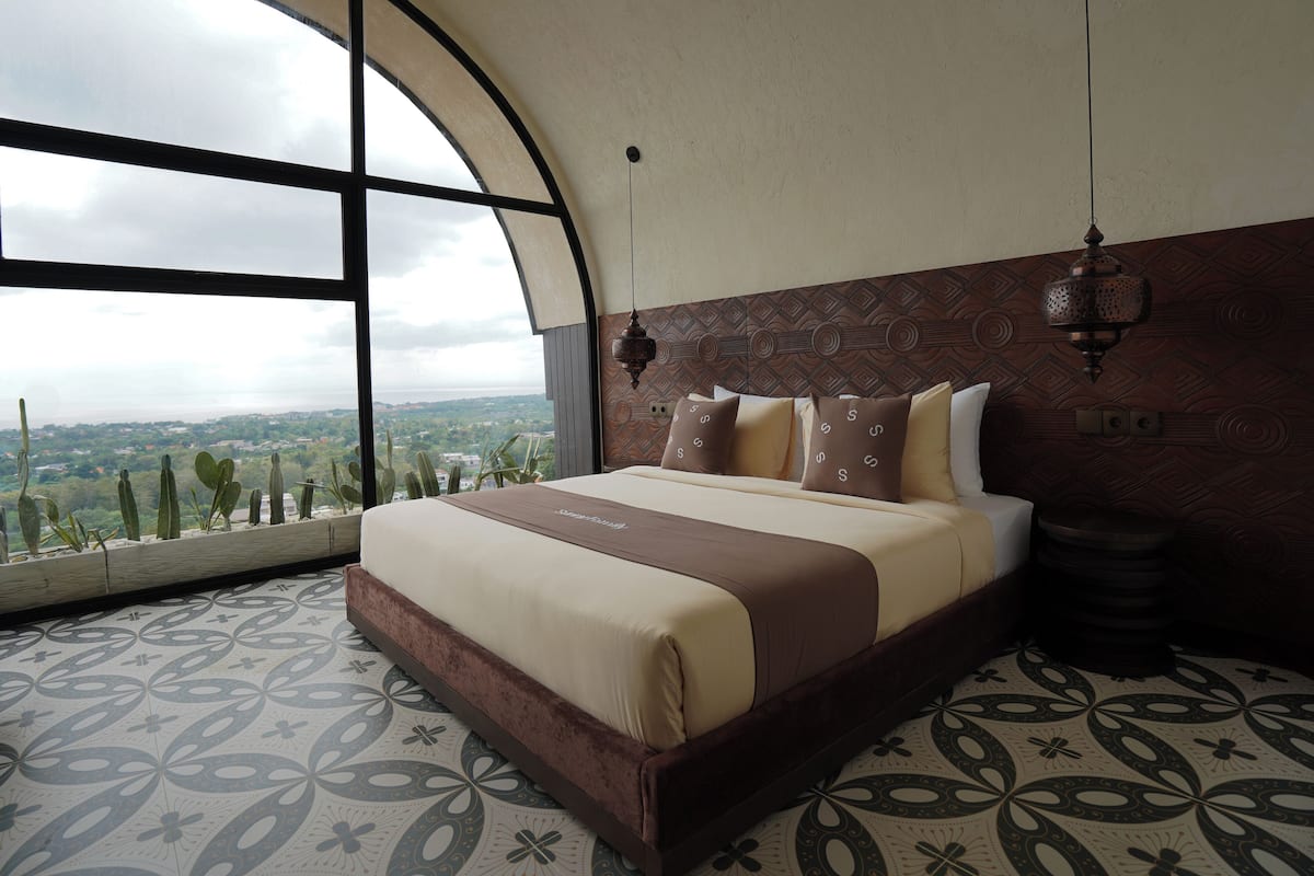 Phòng 4 Cao cấp, quang cảnh biển | Bộ đồ giường cao cấp, chăn bông, nệm có lớp đệm bông, minibar