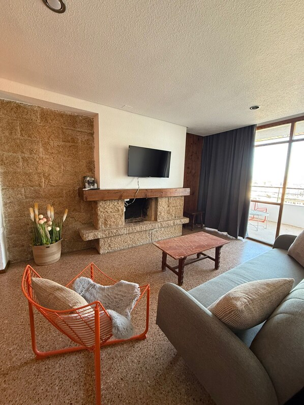 TV, offices