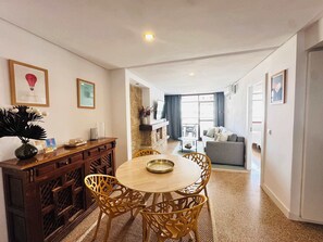 Interior - Nogalera- Apartamento reformado (Torremolinos)