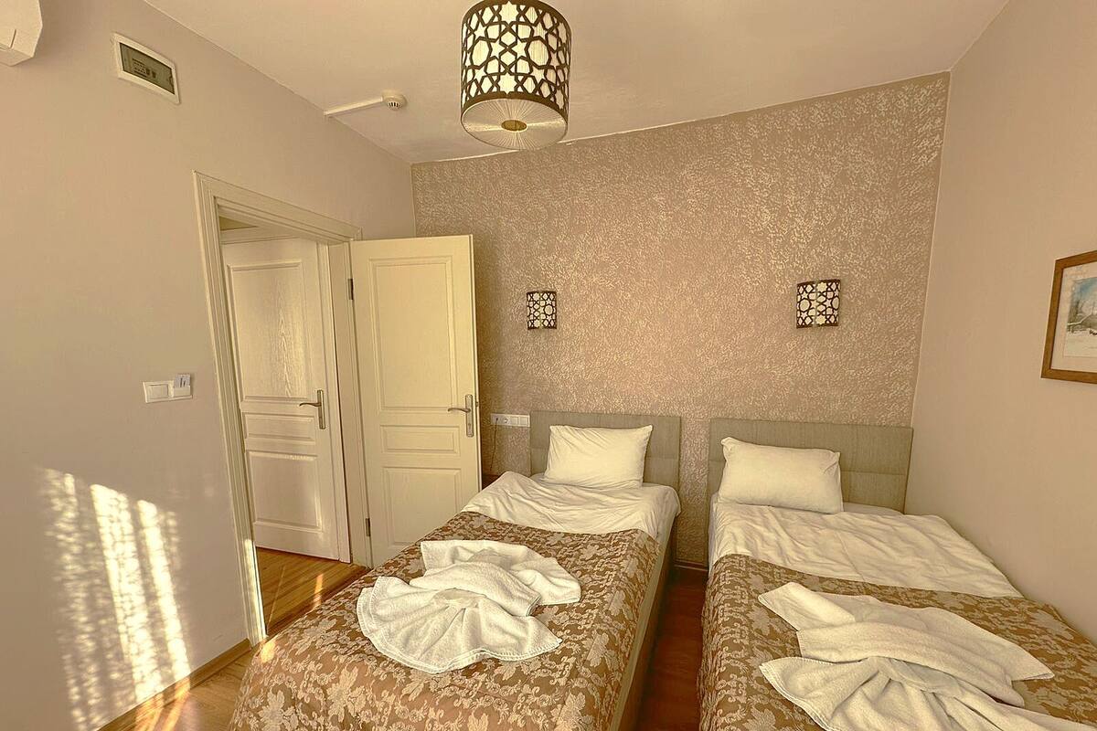 Comfort Twin Room, 2 Bedrooms, Accessible Bathtub | Premium bedding, blackout drapes, soundproofing, cribs (free)