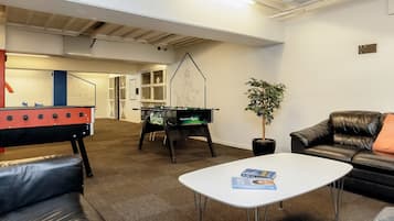 Apartment | Games room