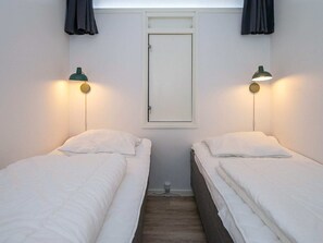 3 habitaciones y muebles diferentes 
