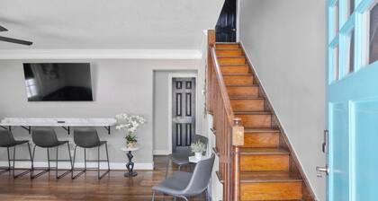 Family Fun: 2 Story Oasis & Pup Retreat Near RVA