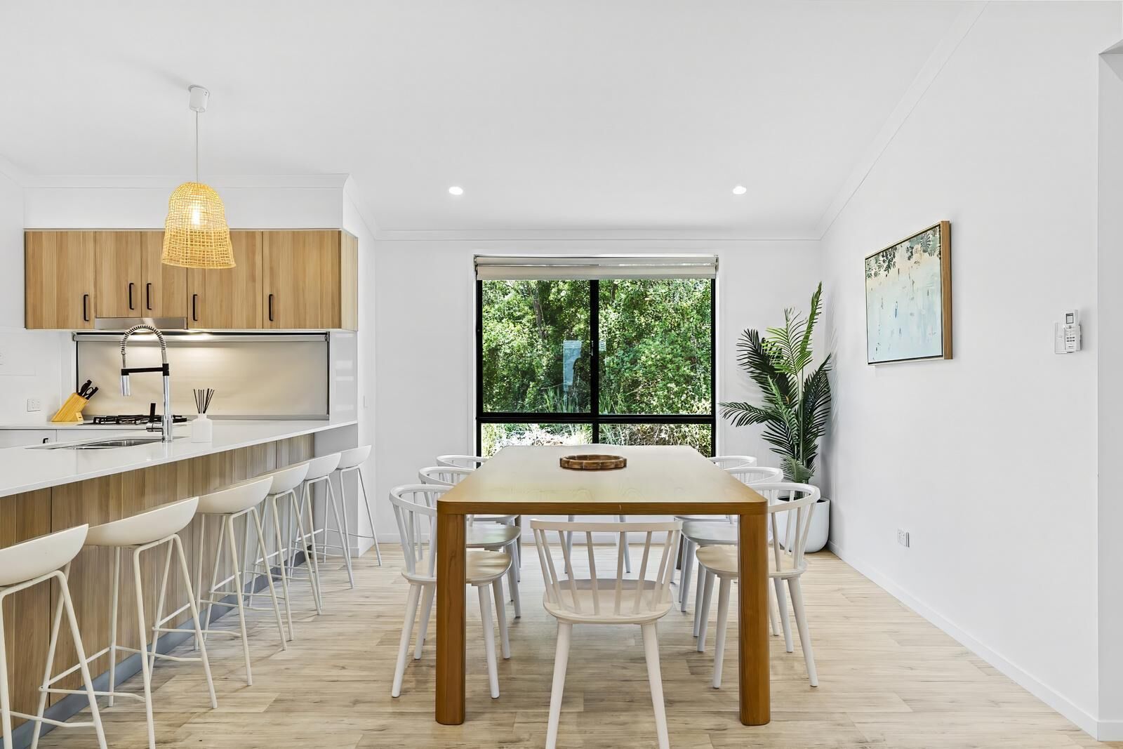 4 Bedroom Holiday House