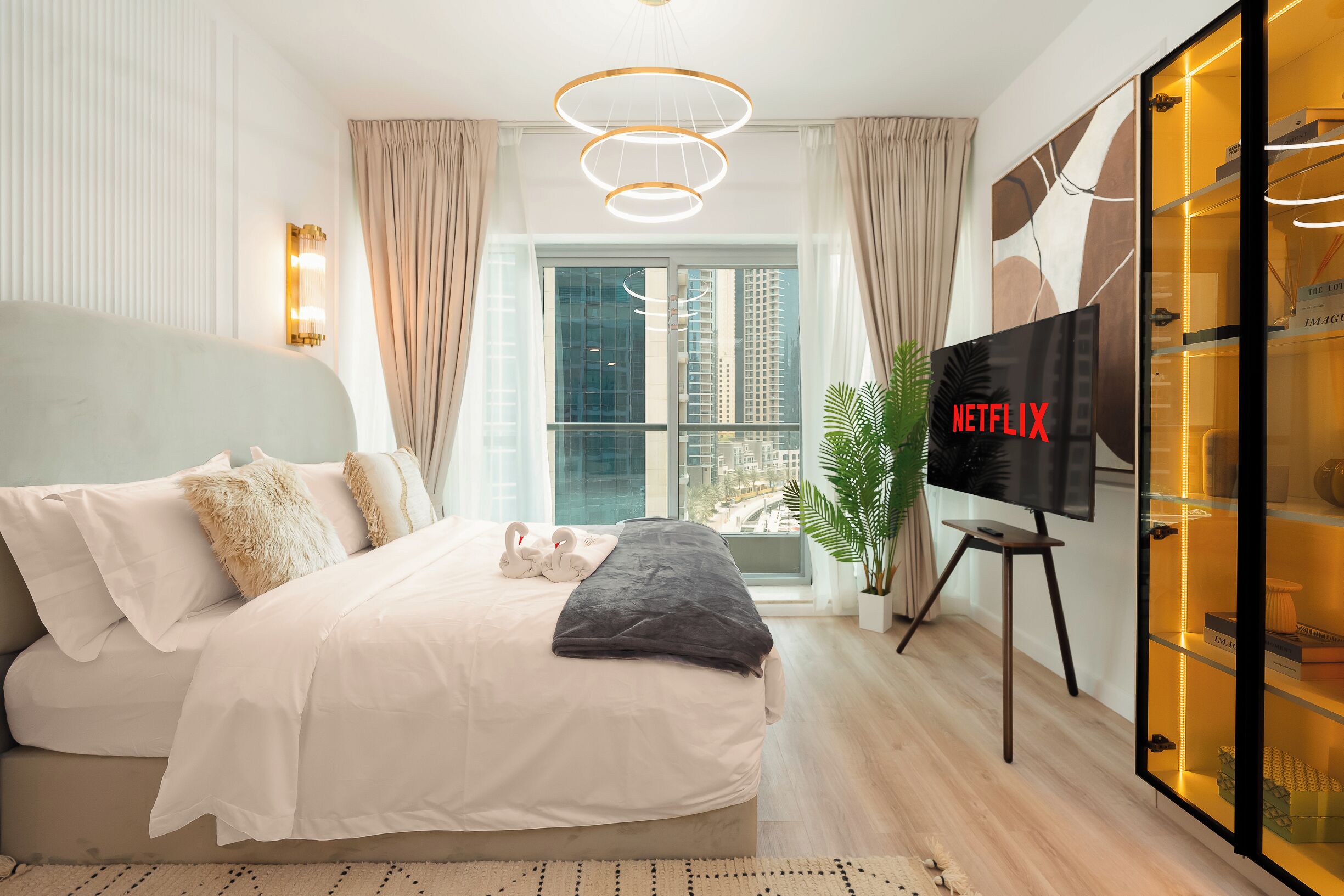 Deluxe Studio, Non Smoking, Balcony | Premium bedding, down comforters, memory foam beds, in-room safe