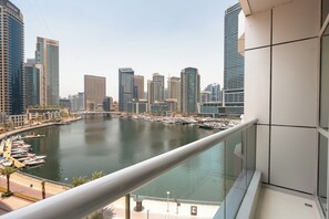 Deluxe Studio, Non Smoking, Balcony | Balcony