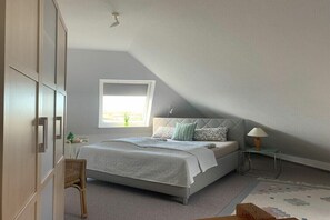 2 Schlafzimmer, Bügeleisen/Bügelbrett, Internetzugang, Bettwäsche
