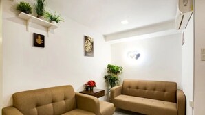 Khu tiếp khách ở sảnh