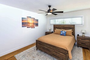 1 slaapkamer, een strijkplank/strijkijzer, gratis wifi, beddengoed