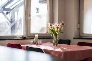 Dining - Apartment in Hötting near Nordkette (Innsbruck)