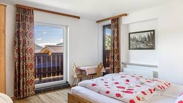 1 bedroom, WiFi, bed sheets