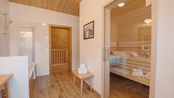 House | Spa treatment