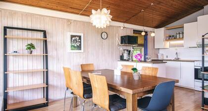 6 Person Holiday Home in Juelsminde