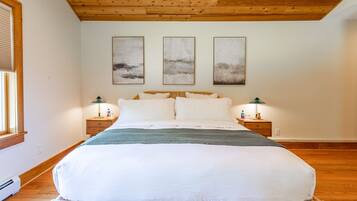 4 Schlafzimmer, Bügeleisen/Bügelbrett, Reisekinderbett, WLAN