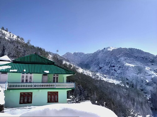 Shangrila  Thachi | 2BR Mountain View By Homeyhuts