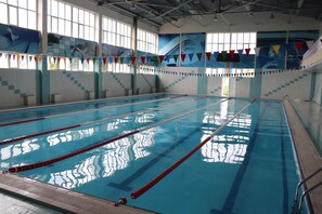 Una piscina techada