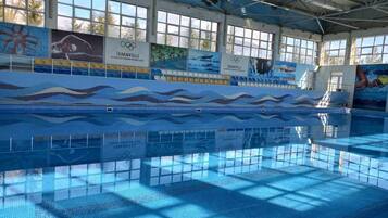 Una piscina techada