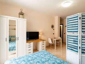 1 bedroom, Internet