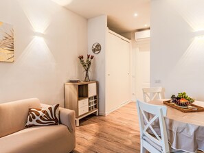 TV - La Casa di Carlo by Interhome (Tremezzina)