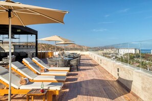 Outdoor dining - Family Friendly Apt #9 sin vista, 3bBR , 6pax (Cabo San Lucas)
