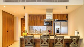 Coffee/tea maker, fridge, microwave, dishwasher - For couples, petfriendly 2 BR ocean view #18 4pax (Cabo San Lucas)