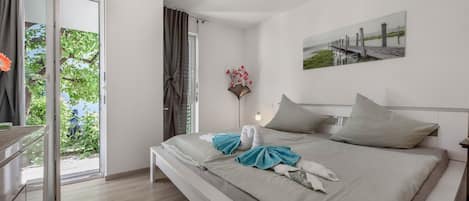 1 chambre, fer et planche à repasser, Wi-Fi, draps fournis