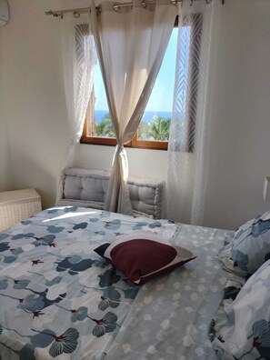 1 chambre, fer et planche Ă repasser, Wi-Fi, draps fournis