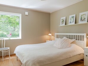 3 室のベッドルーム、WiFi