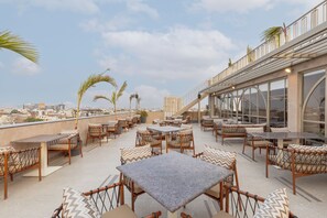 Terrasse sur le toit