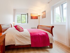 2 bedrooms, WiFi