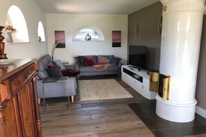 TV, DVD player, stereo