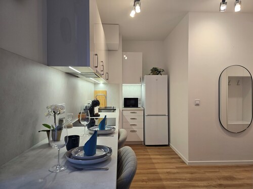 Zenit Horizon Residence with Free Garage Parking