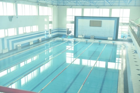 Indoor pool. Arena Hotel Sumgait