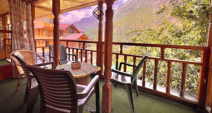 Royal Star Kasol