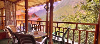 Royal Star Kasol