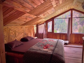 Deluxe Room, Balcony, Hill View - Royal Star Kasol (Kasol)