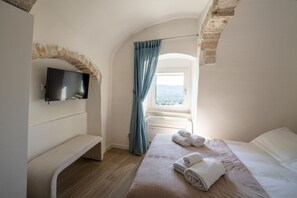 3 soverom, strykejern/-brett, reiseseng for barn og sengetøy