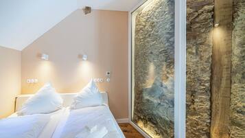 Stadtmauer auf der Lahnpforte (Zimmer 21) | Zimmersafe, schallisolierte Zimmer, kostenloses WLAN, Bettwäsche