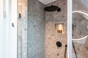 Imagen sin descripción, 2 de 37, botón