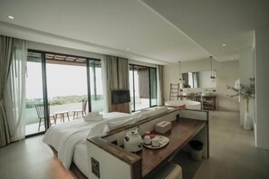 Seprai premium, minibar gratis, tirai kedap cahaya, dan Wi-Fi gratis