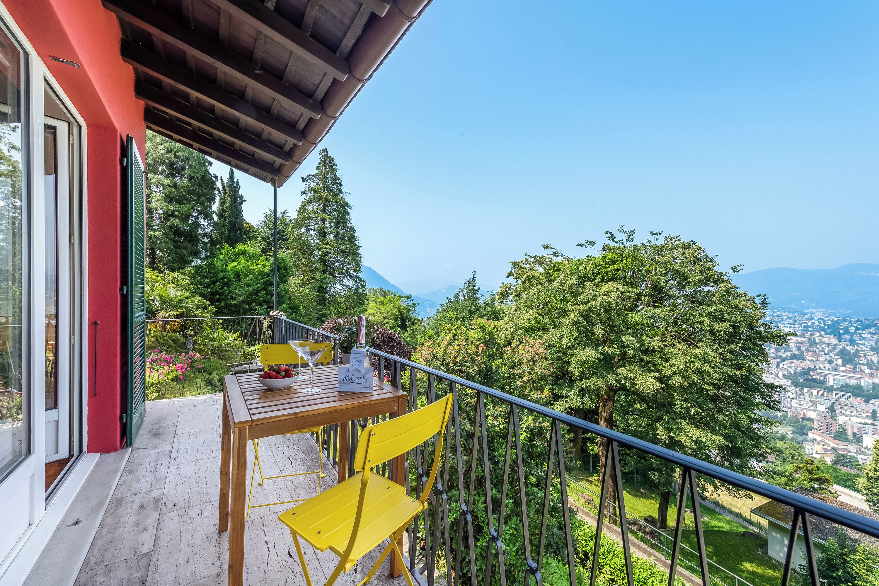 Standard House, Multiple Bedrooms, 2 Bathrooms, Mountainside (Family Villa - Casa Nido - Panoramica) | Outdoor dining