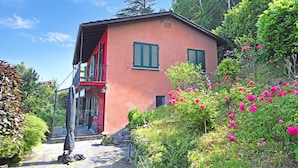 Standard House, 3 Bedrooms, 2 Bathrooms, Mountainside (Family Villa - Casa Nido with) | Exterior - Family Villa - Casa Nido - Panoramica (Lugano)