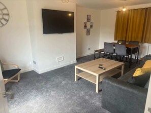 Televisie en een kantoor