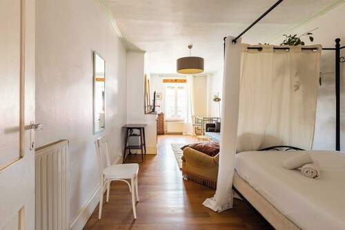 DIFY Adelaïde Perrin